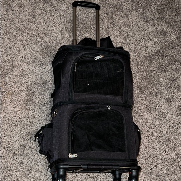 Duel Pet Carrier Black Rolling bag / Backpack
